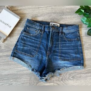 Rewash Retro Square Pocket Half Cuffed Half Frayed Denim Shorts. Size 8